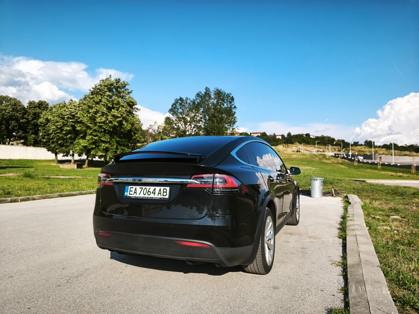 Tesla Model X 100D, снимка 8 - Автомобили и джипове - 54969593
