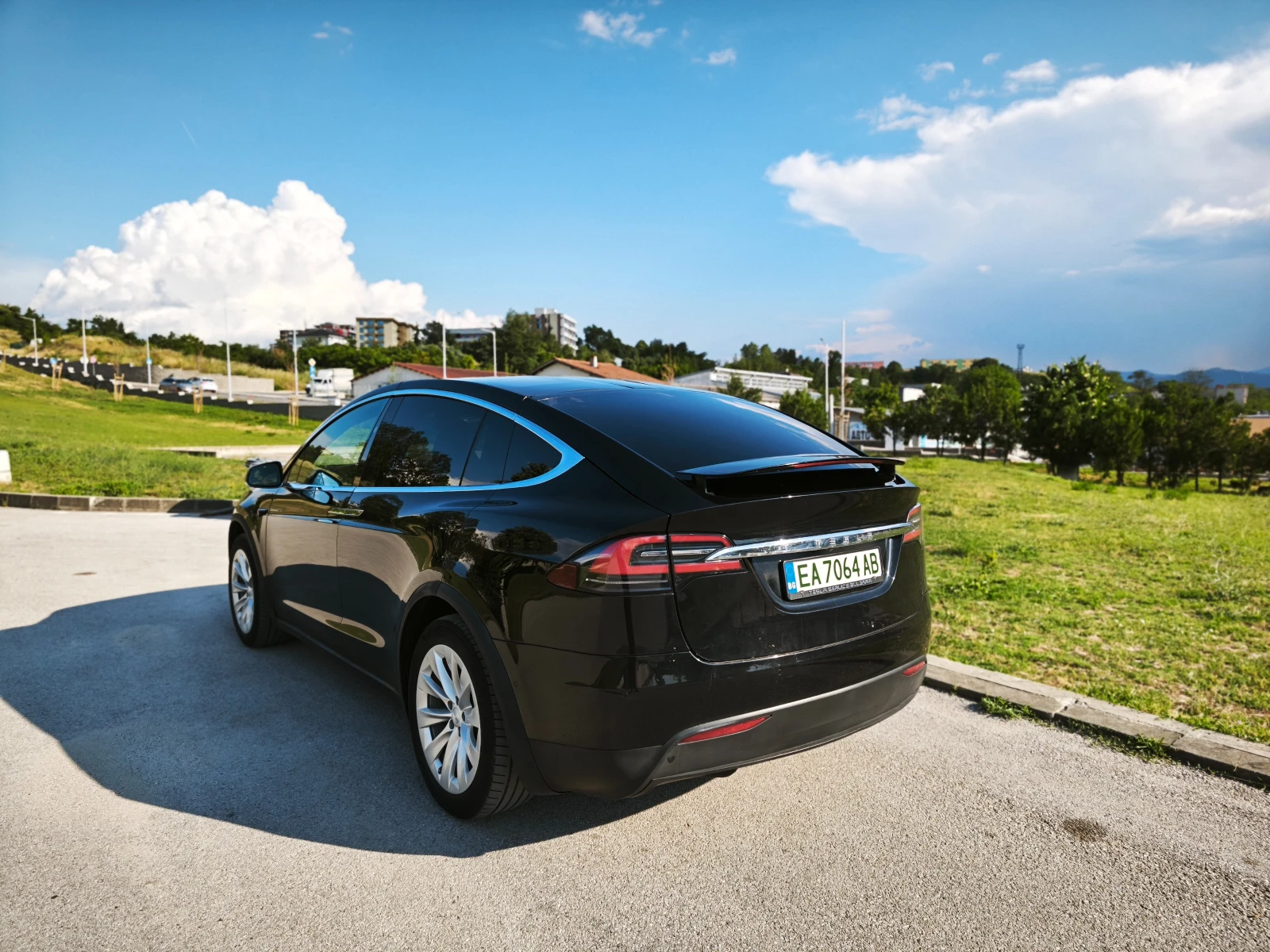 Tesla Model X 100D, снимка 9 - Автомобили и джипове - 54969593