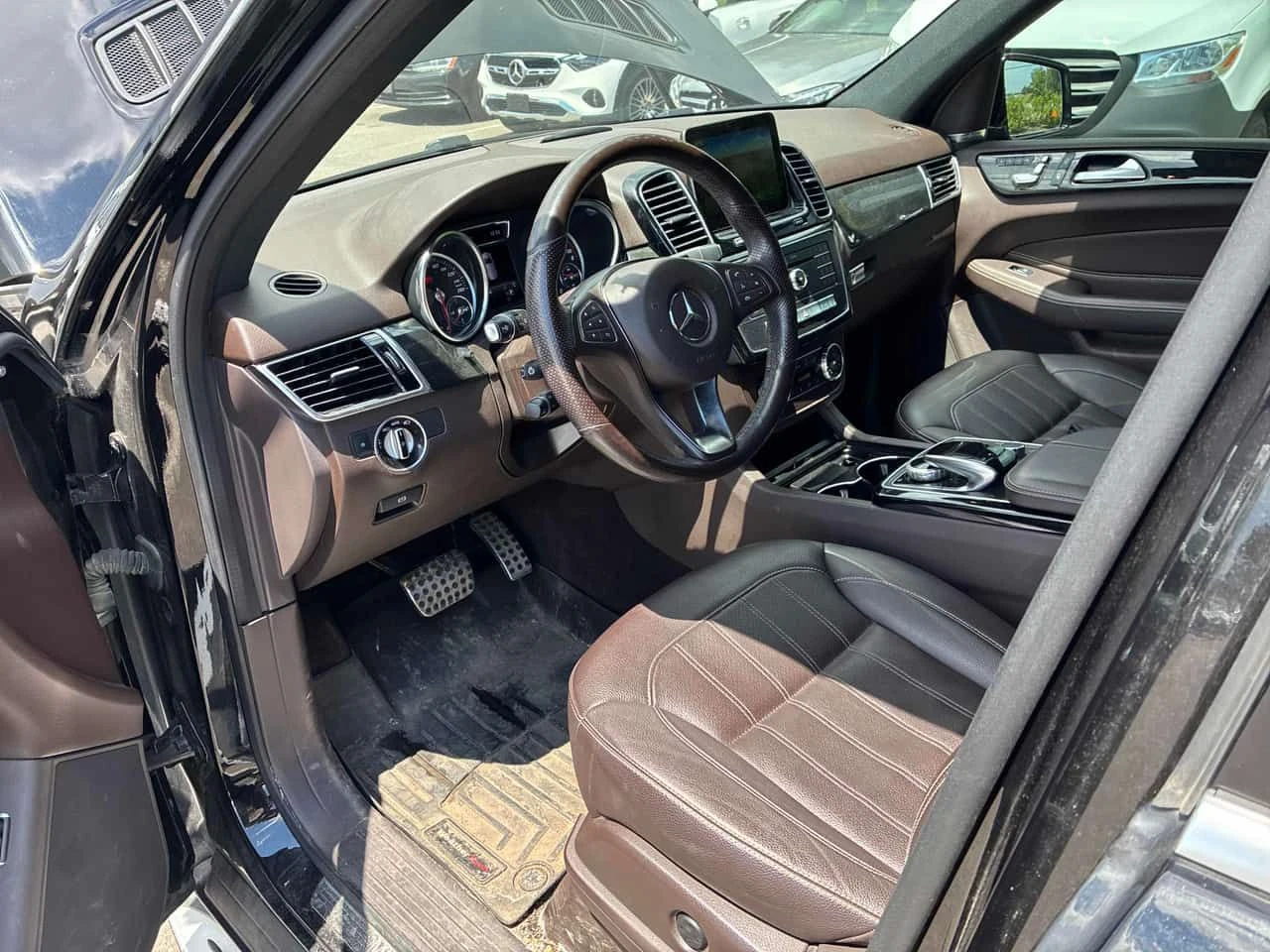 Mercedes-Benz GLE * 400 * CARFAX * ЦЕНА ДО БГ, снимка 8 - Автомобили и джипове - 54979882