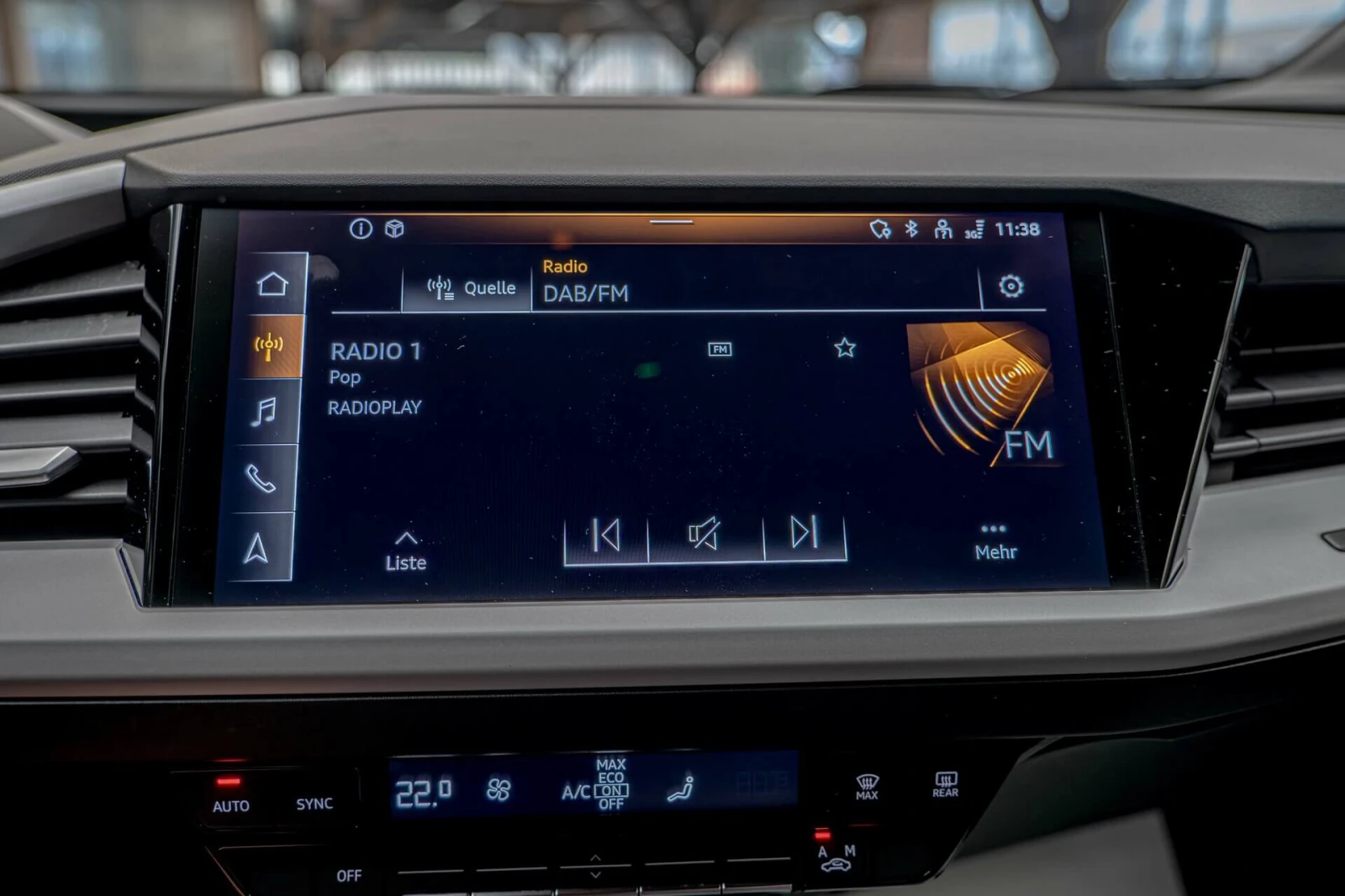 Audi Q4 35/E-Tron/Comfort Packet/MMI Touch/Pre Sense/Isofi, снимка 11 - Автомобили и джипове - 55078354