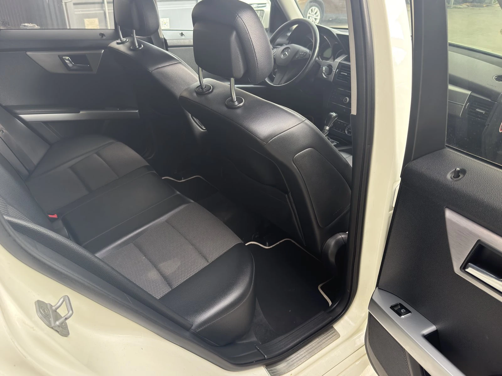 Mercedes-Benz GLK 320 cdi, снимка 14 - Автомобили и джипове - 55289937