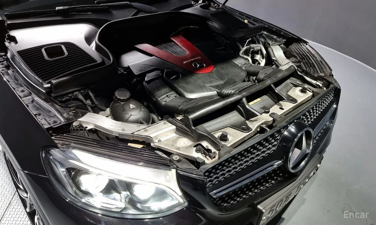 Mercedes-Benz GLC 43 AMG COUPE* BURMESTER* ДИСТРОНИК* ХЕДЪП* 360КАМЕРА* , снимка 17 - Автомобили и джипове - 55343022
