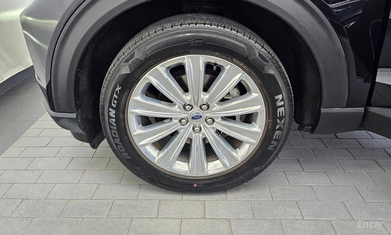 Ford Explorer 2.3 LIMITED 4x4* DISTRONIC* 360* ПОДГРЕВ* ОБДУХ* , снимка 5 - Автомобили и джипове - 55538888