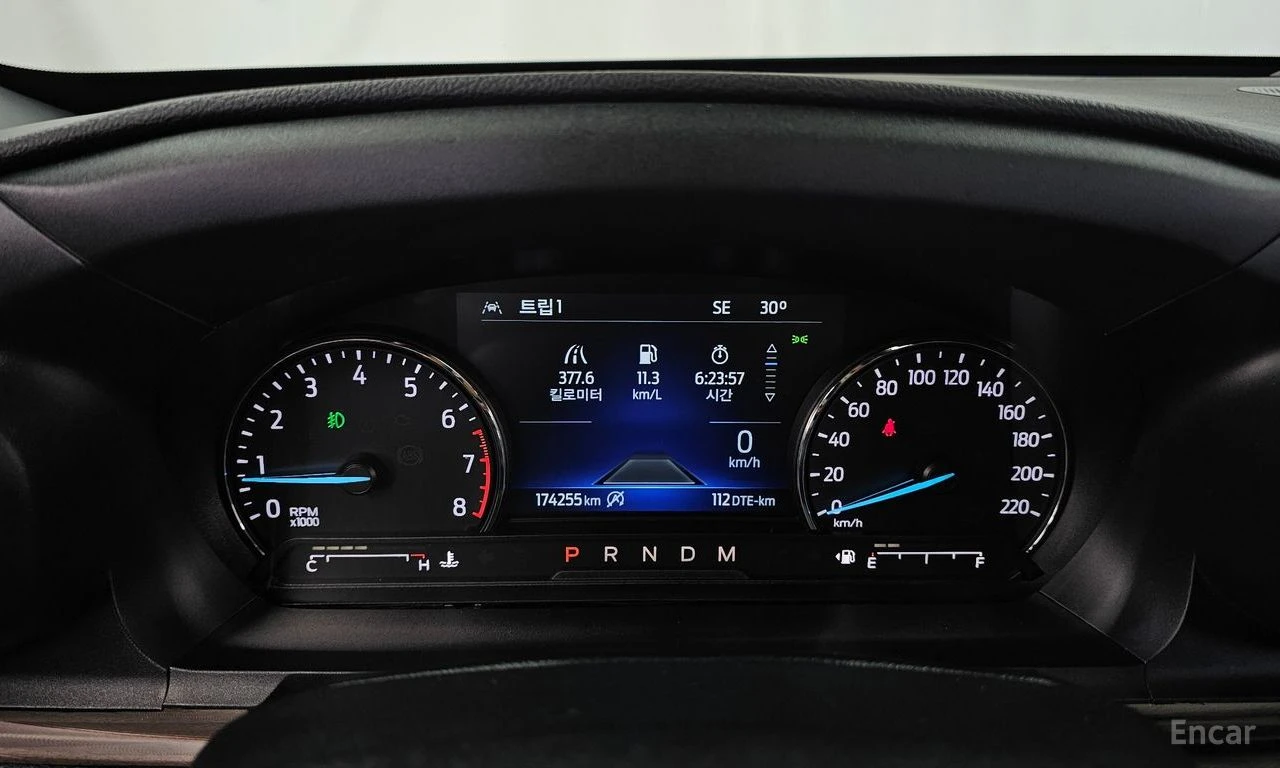 Ford Explorer 2.3 LIMITED 4x4* DISTRONIC* 360* ПОДГРЕВ* ОБДУХ* , снимка 9 - Автомобили и джипове - 55538888