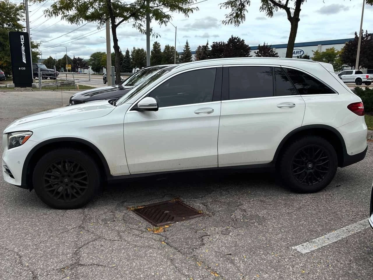 Mercedes-Benz GLC 4MATIC * ГЛАВНО ПРЕДСТАВИТЕЛСТВО НА MERCEDES* , снимка 3 - Автомобили и джипове - 56255397