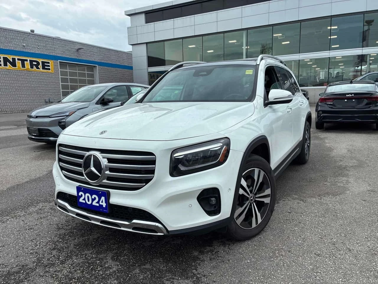 Mercedes-Benz GLB 250 / АВТОКРЕДИТ БЕЗ ПЪРВОНАЧАЛНА ВНОСКА