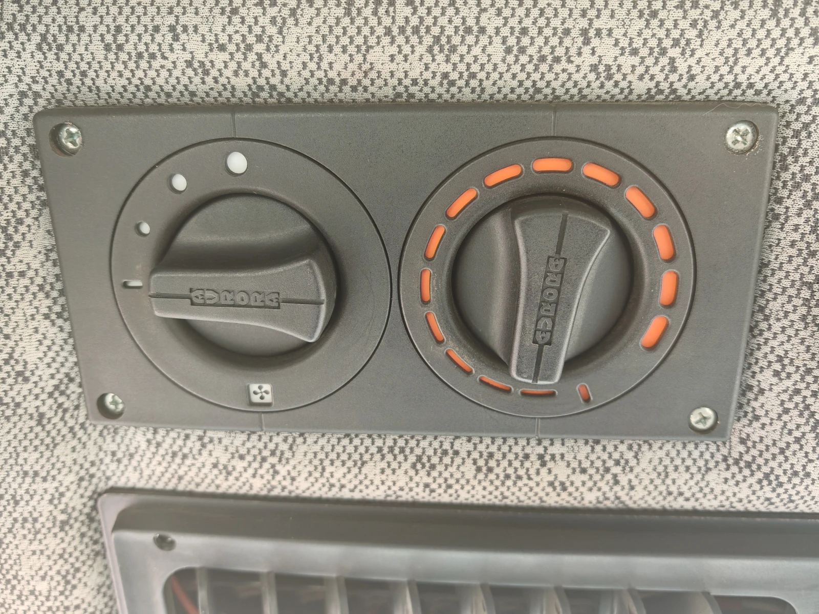 ������ RANSOMES COMMANDER 3520 | Mobile.bg � ����������� 9