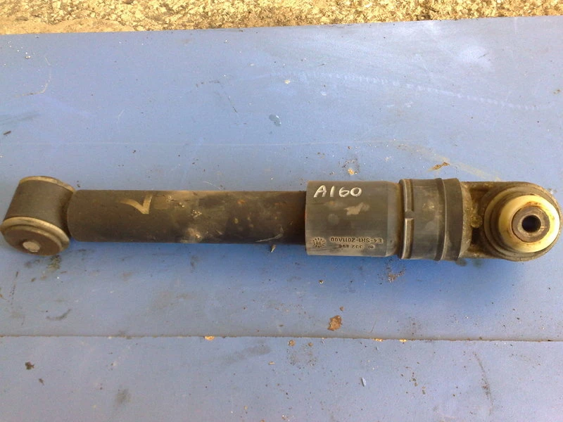амортесьор заден ляв за Мерцедес A160 99г. 1.6 
