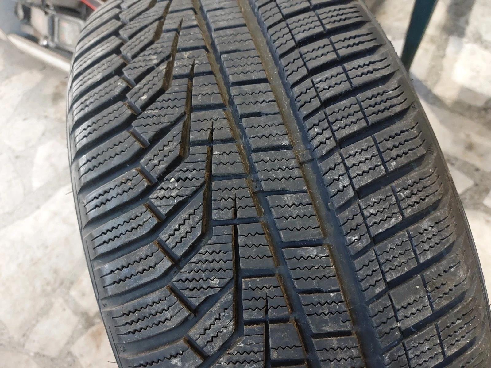 ���� 225/50R17 | Mobile.bg � ����������� 2