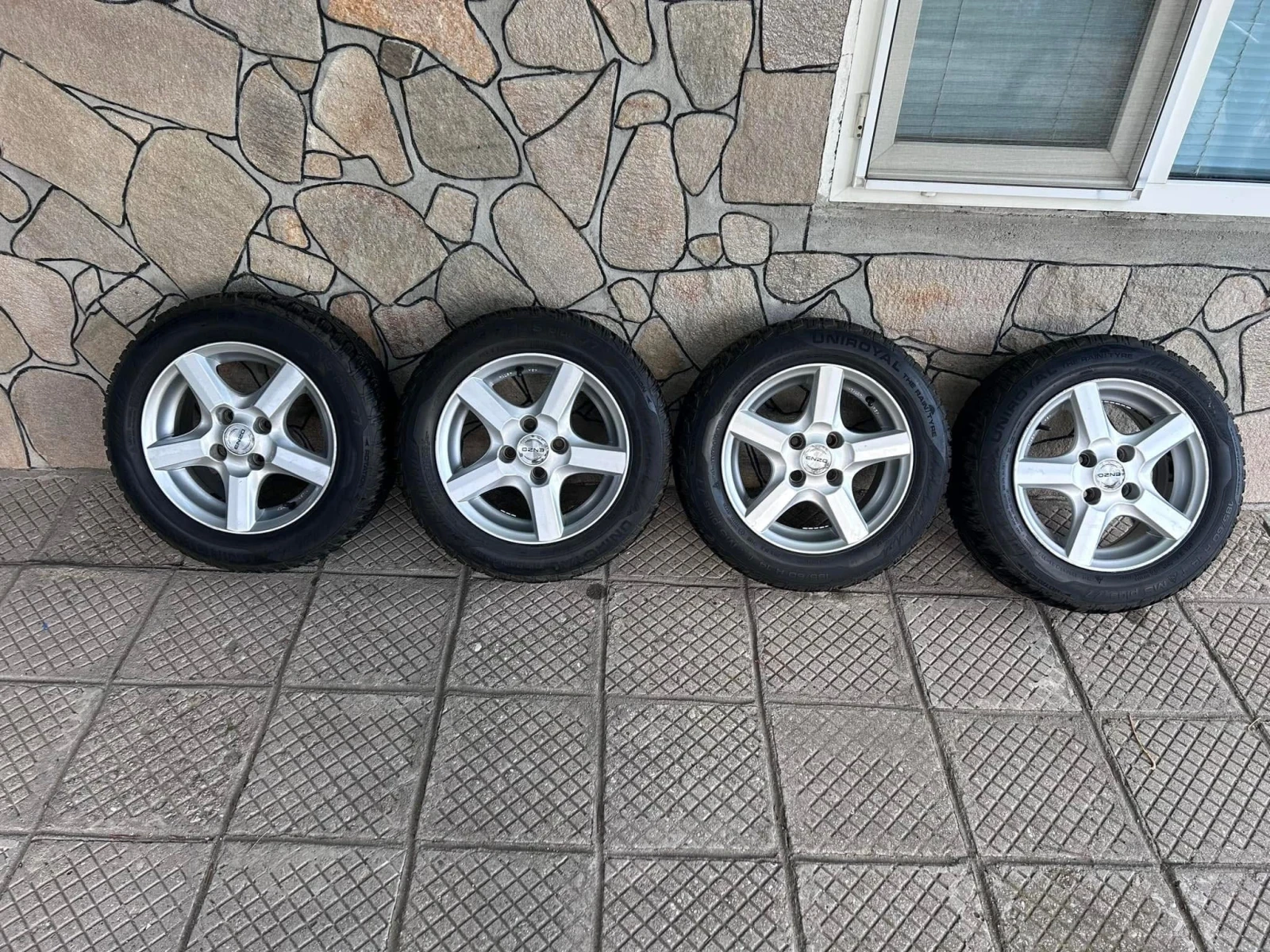 Гуми с джанти Uniroyal 185/60R14