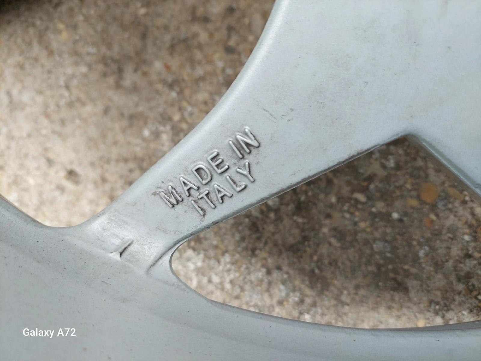 ���� � ������ 315/35R20 | Mobile.bg � ����������� 3