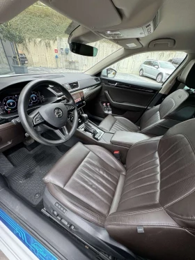 Skoda Superb L&K, снимка 10