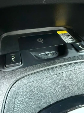 Toyota Corolla * SE CVT * CARFAX * ПАНОРАМА * KEYLESS * ПОДГРЕВИ, снимка 11