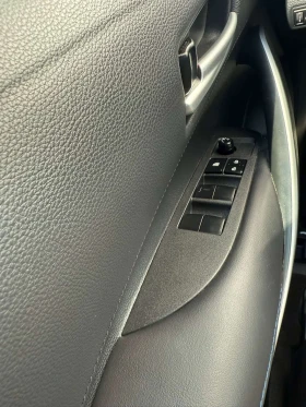 Toyota Corolla * SE CVT * CARFAX * ПАНОРАМА * KEYLESS * ПОДГРЕВИ, снимка 13