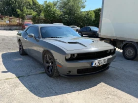 Dodge Challenger 5.7 Hemi, снимка 2