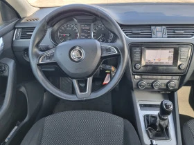 Skoda Octavia 1.6TDI 105кс NAVI ИТАЛИЯ, снимка 14