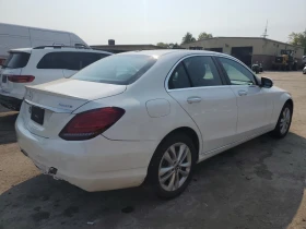 Mercedes-Benz C 300, снимка 4