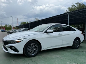 ������ Hyundai Elantra