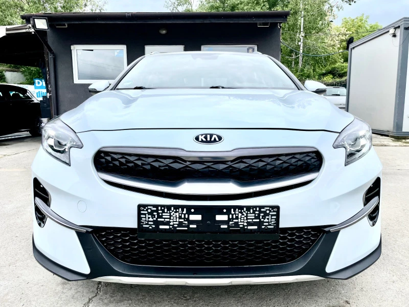 Kia XCeed Vision 1.6 Plug-in Hibrid Германия, снимка 8 - Автомобили и джипове - 45767612