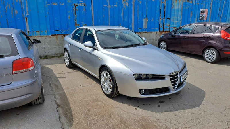 Alfa Romeo 159, снимка 1 - Автомобили и джипове - 48059639