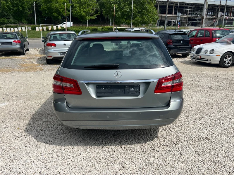 Mercedes-Benz E 200 2.2 CDI AVANTGARDE, снимка 4 - Автомобили и джипове - 47159810
