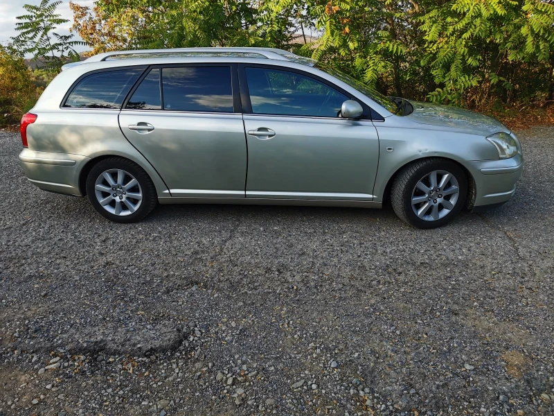 Toyota Avensis, снимка 2 - Автомобили и джипове - 47334695