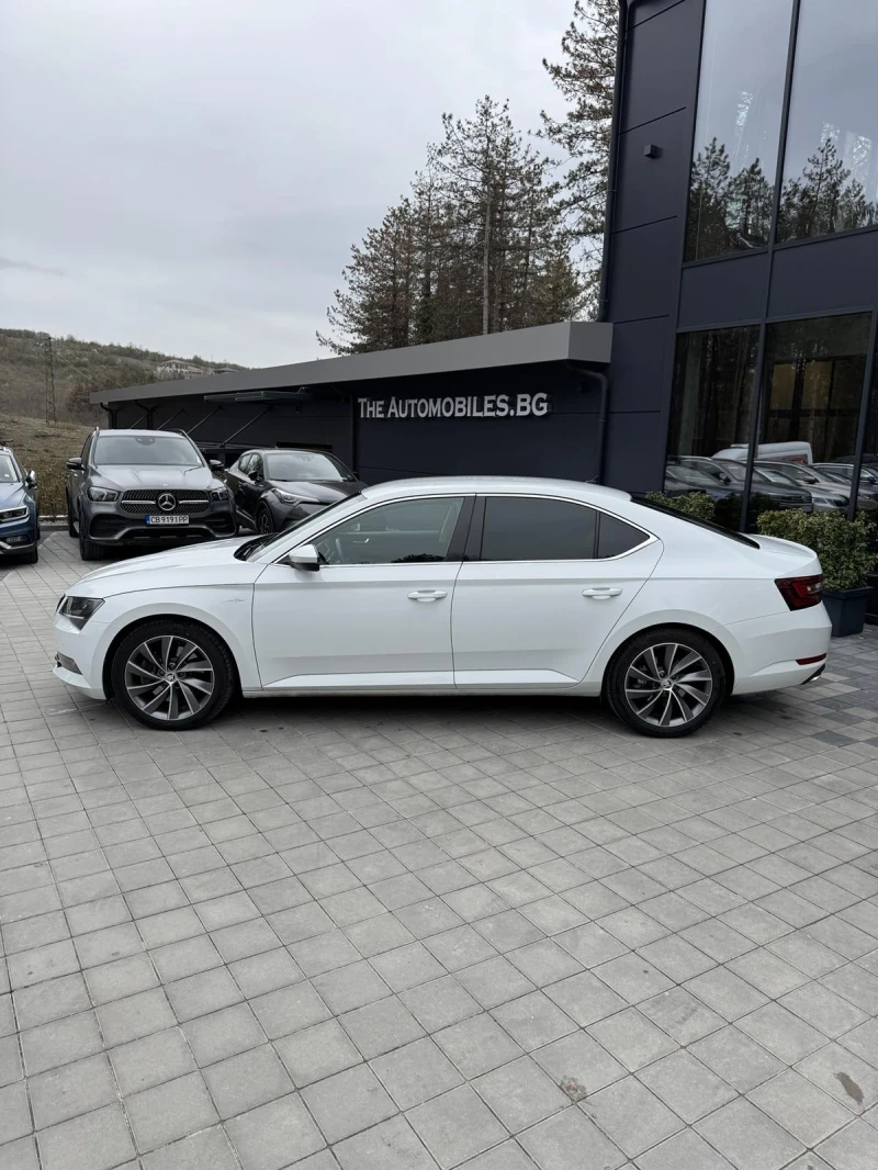 Skoda Superb L&K, снимка 4 - Автомобили и джипове - 49658223