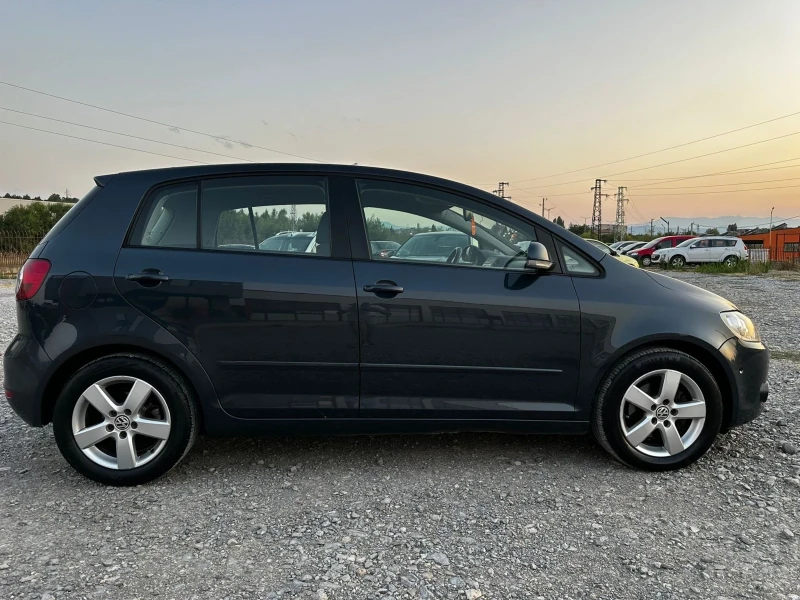VW Golf Plus 1.6 TDI - HIGHLINE, снимка 8 - Автомобили и джипове - 51109819