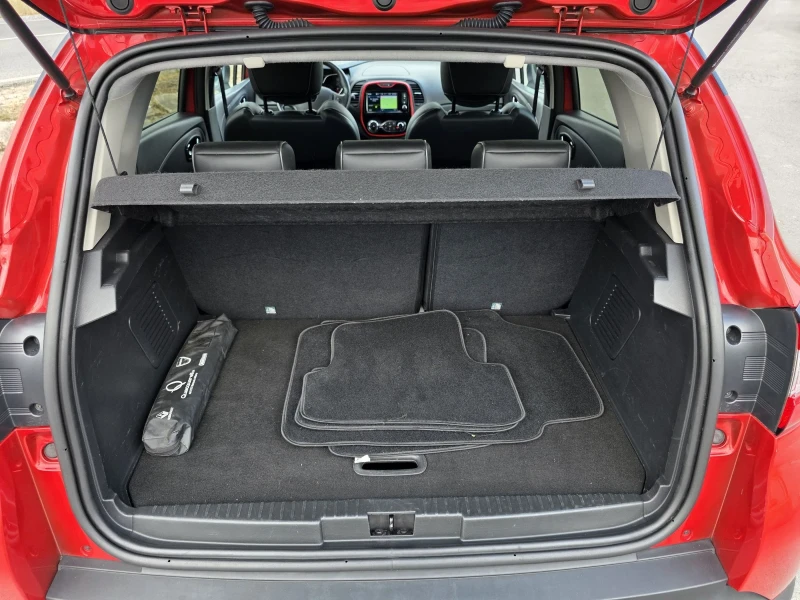 Renault Captur 1.5dci Intens Full euro 6b, снимка 13 - Автомобили и джипове - 51120405