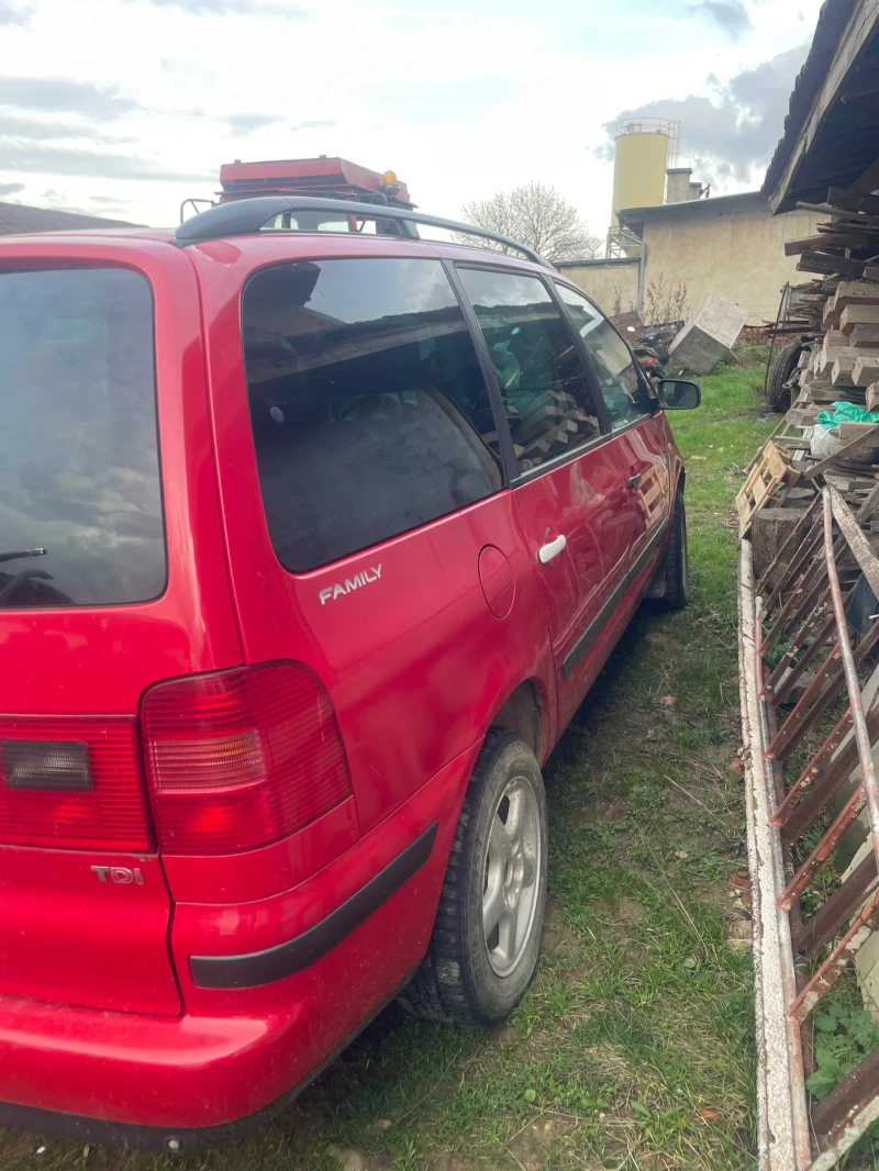 VW Sharan, снимка 3 - Автомобили и джипове - 52652573
