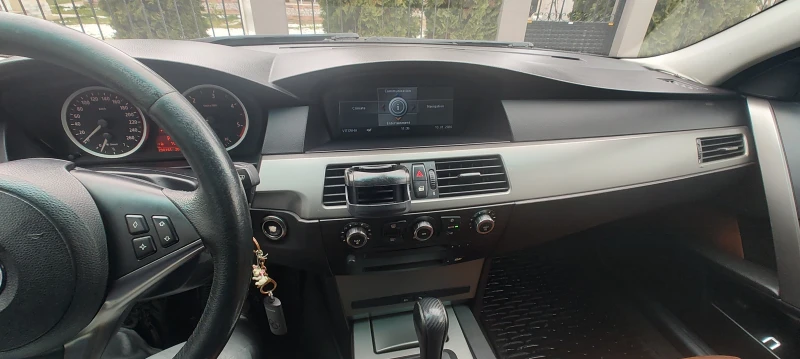 BMW 530 XD, снимка 13 - Автомобили и джипове - 53137367