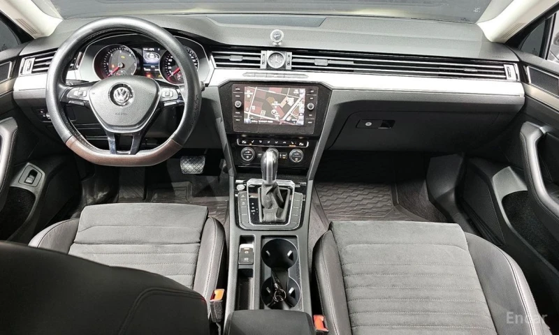 VW Passat, снимка 7 - Автомобили и джипове - 53166810