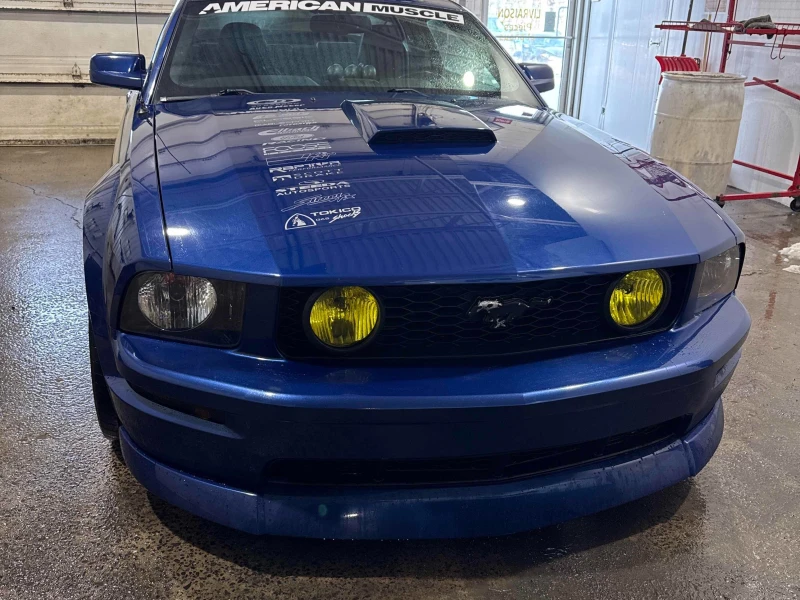 Ford Mustang GT * * CARFAX * * АВТО КРЕДИТ * * , снимка 2 - Автомобили и джипове - 53395146