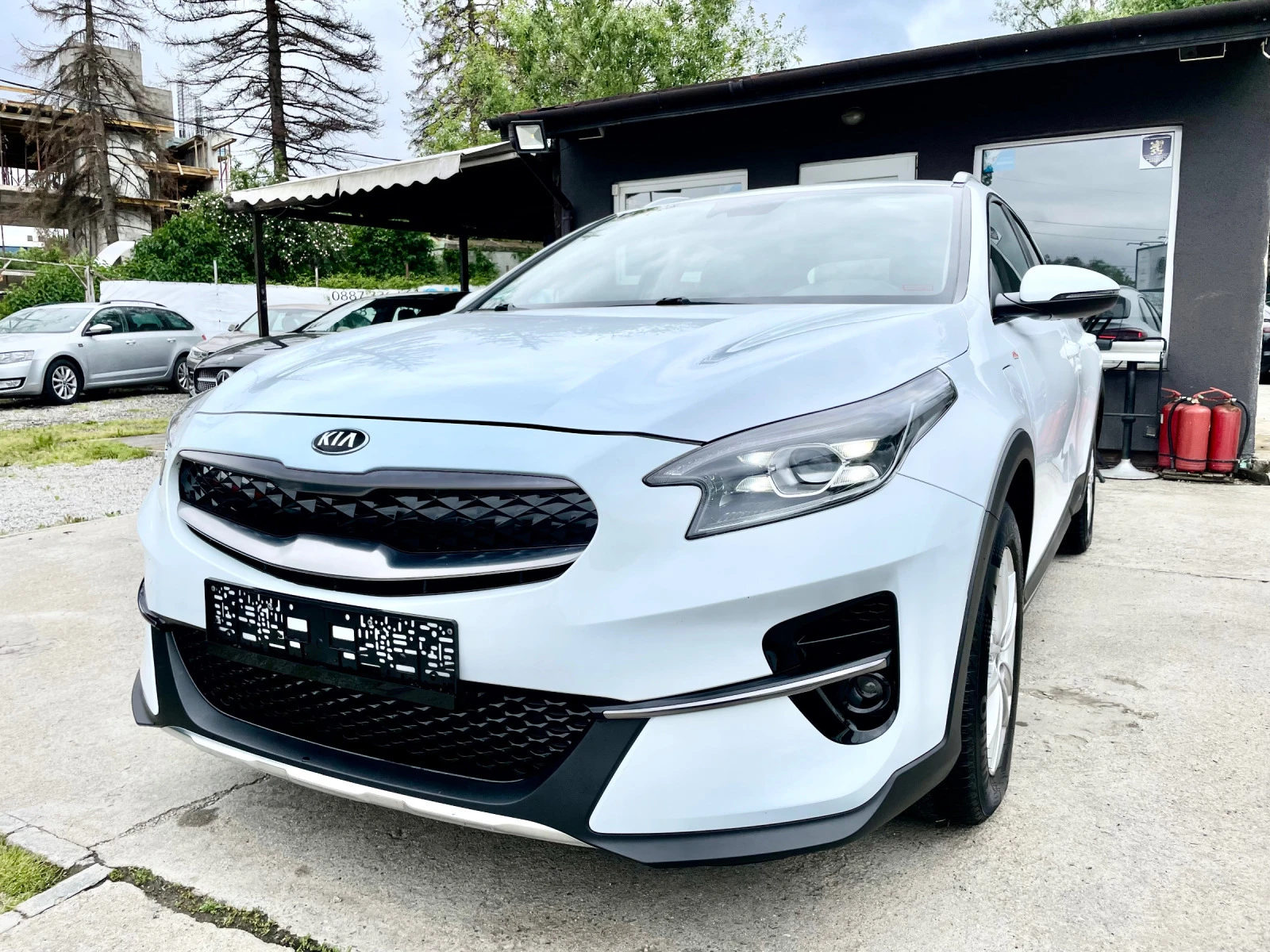 Kia XCeed Vision 1.6 Plug in Hibrid Германия - [1] 