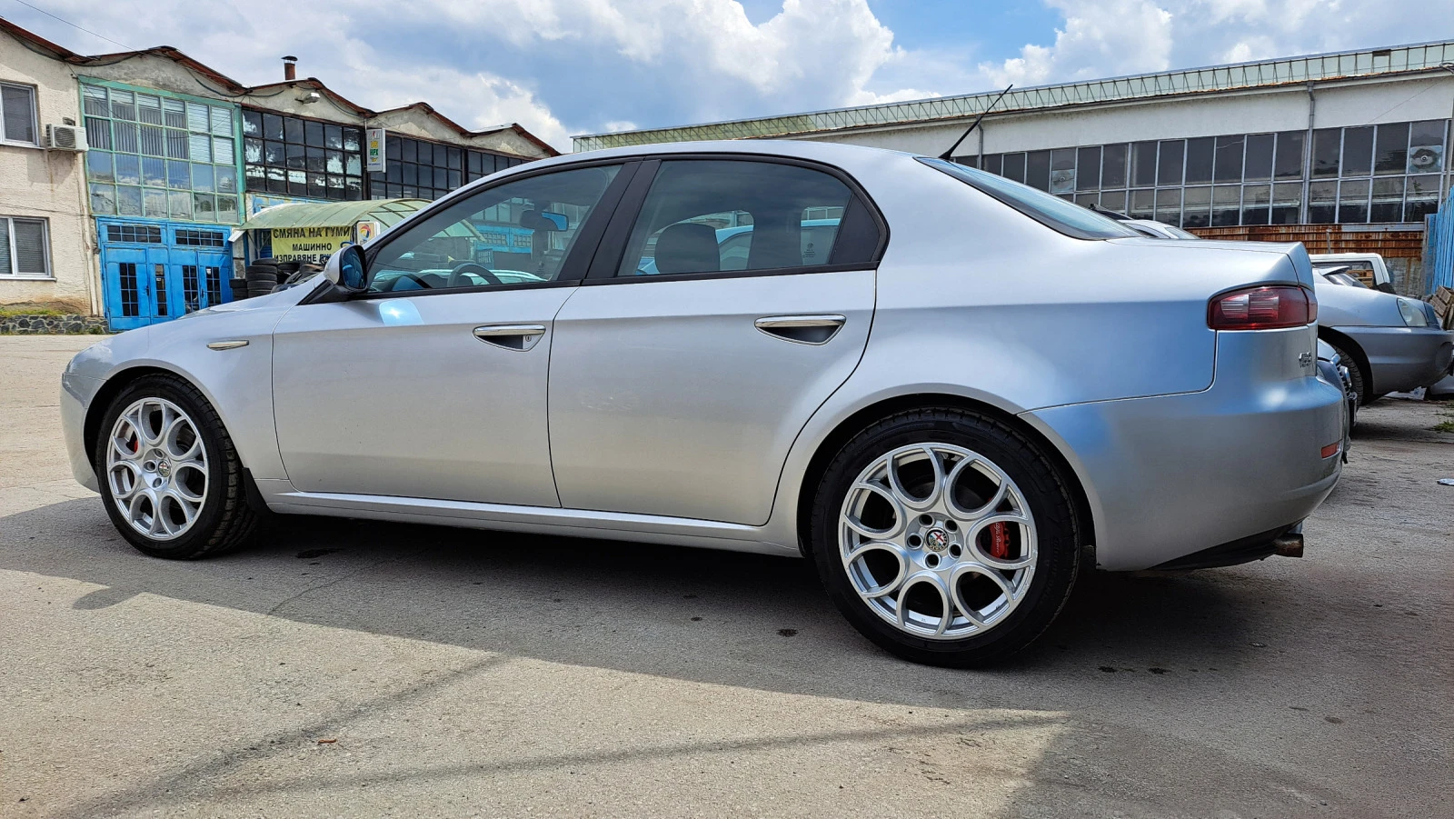 Alfa Romeo 159  - изображение 5