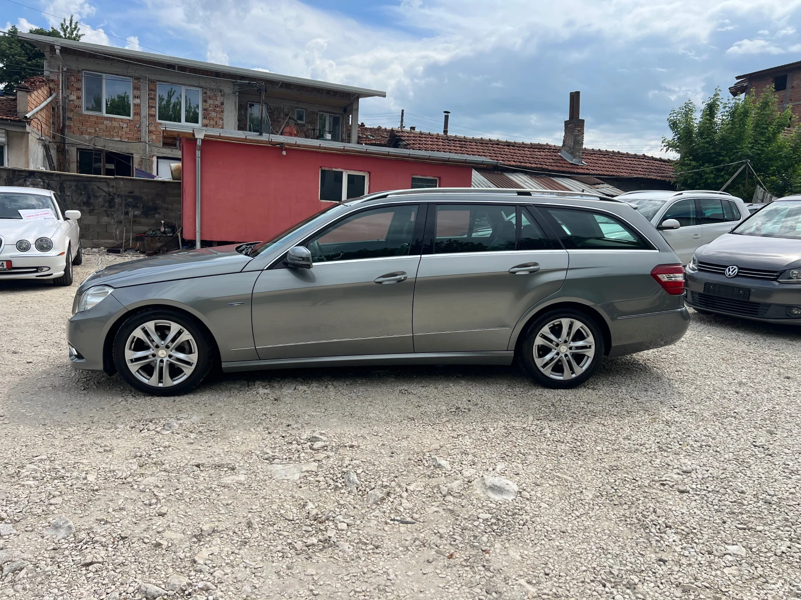 Mercedes-Benz E 200 2.2 CDI AVANTGARDE - изображение 6