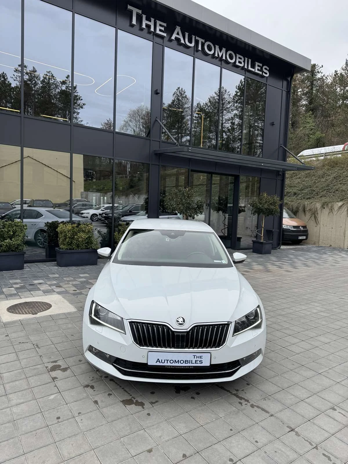 Skoda Superb L&K | Mobile.bg   1