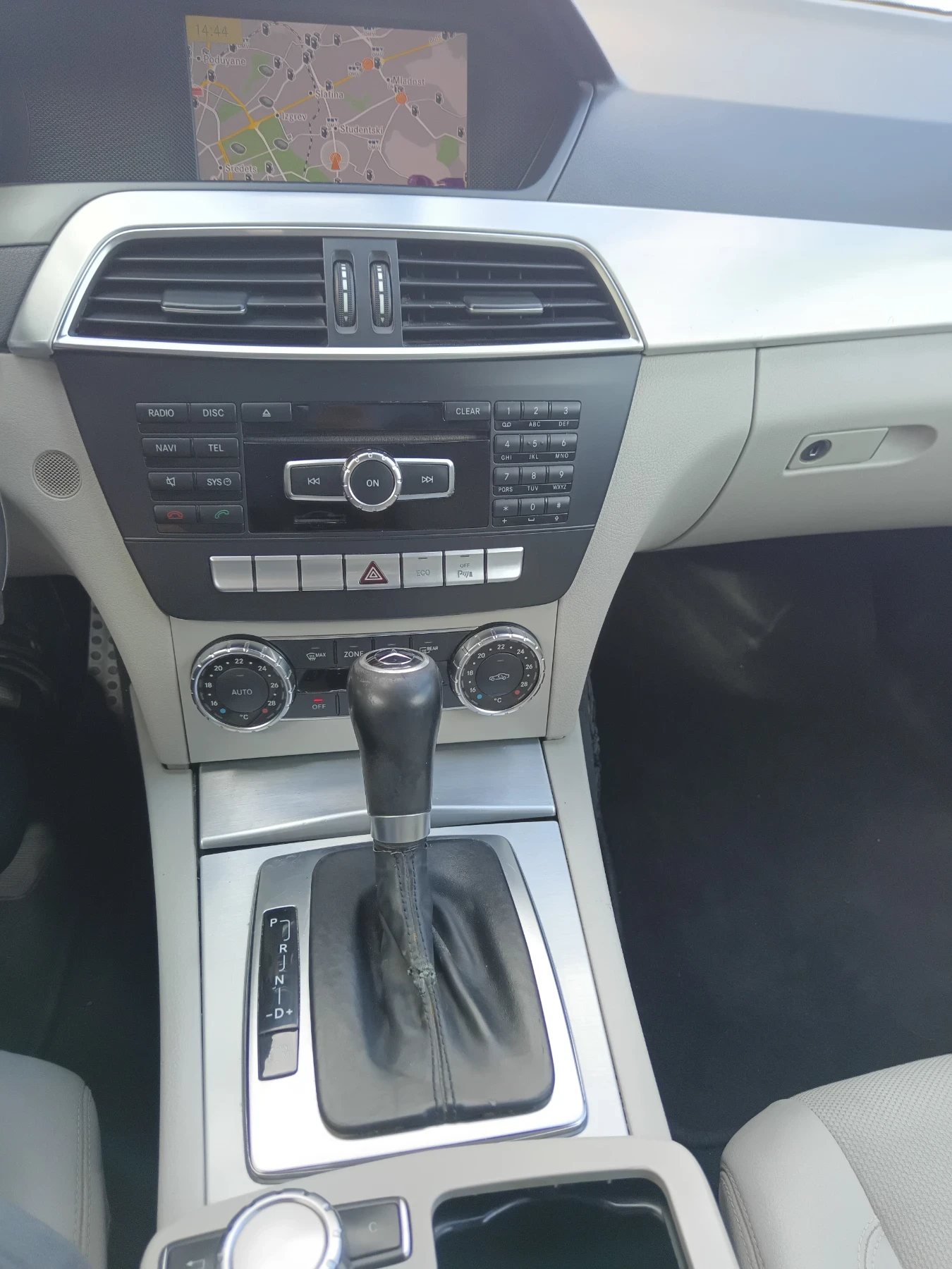 Mercedes-Benz C 220  - изображение 7