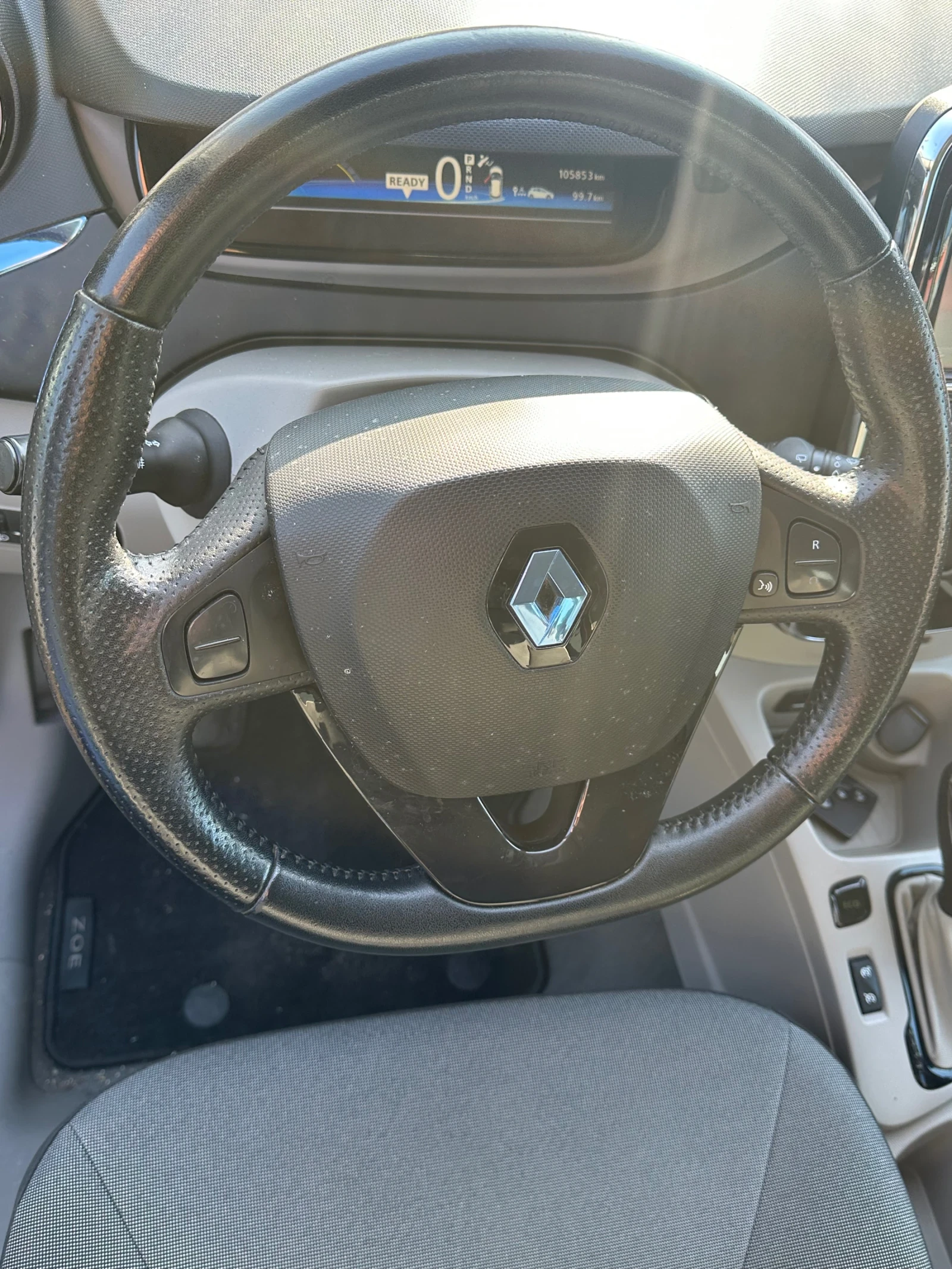 Renault Zoe 22kW - изображение 10