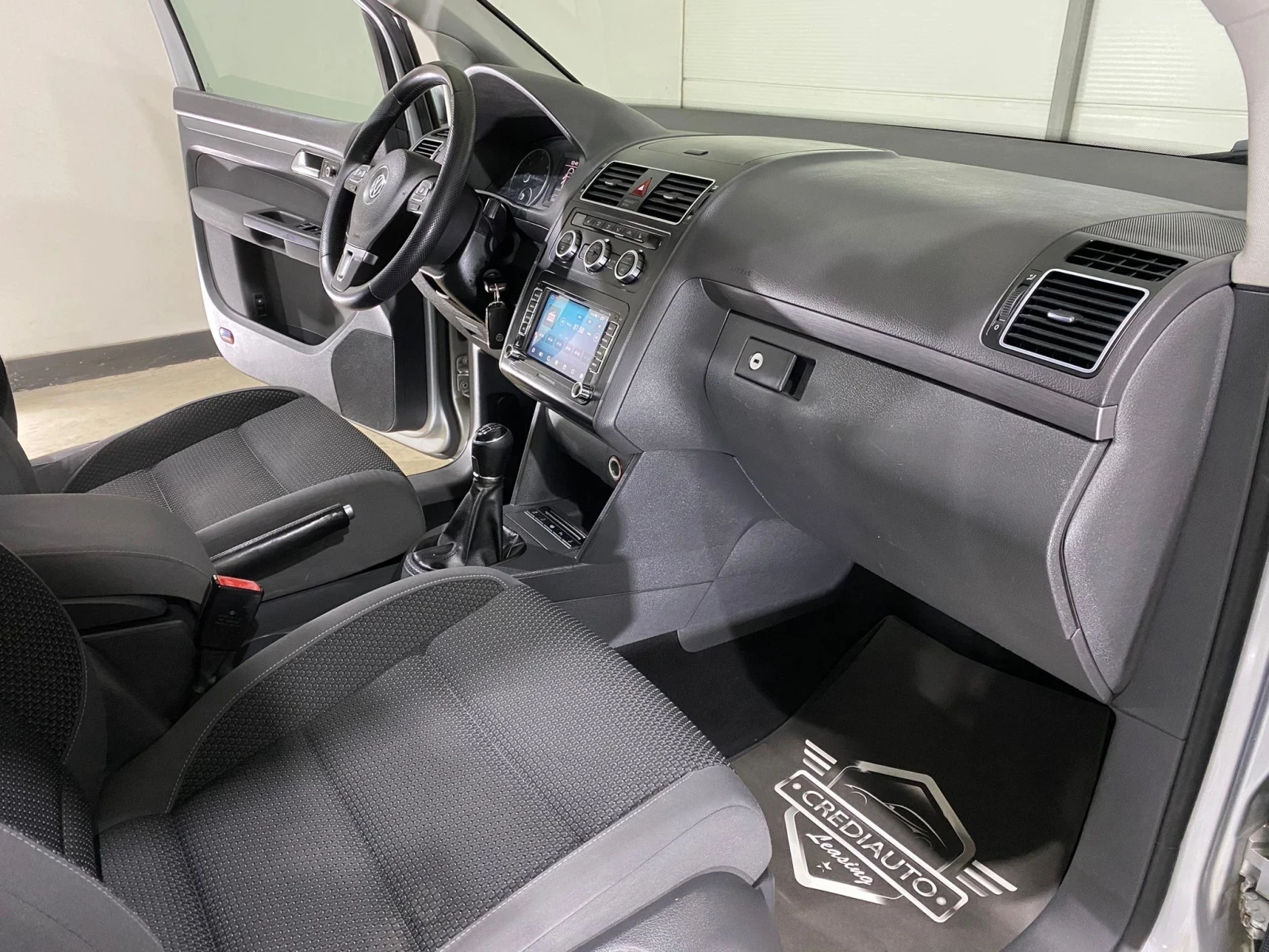 VW Touran  - изображение 9