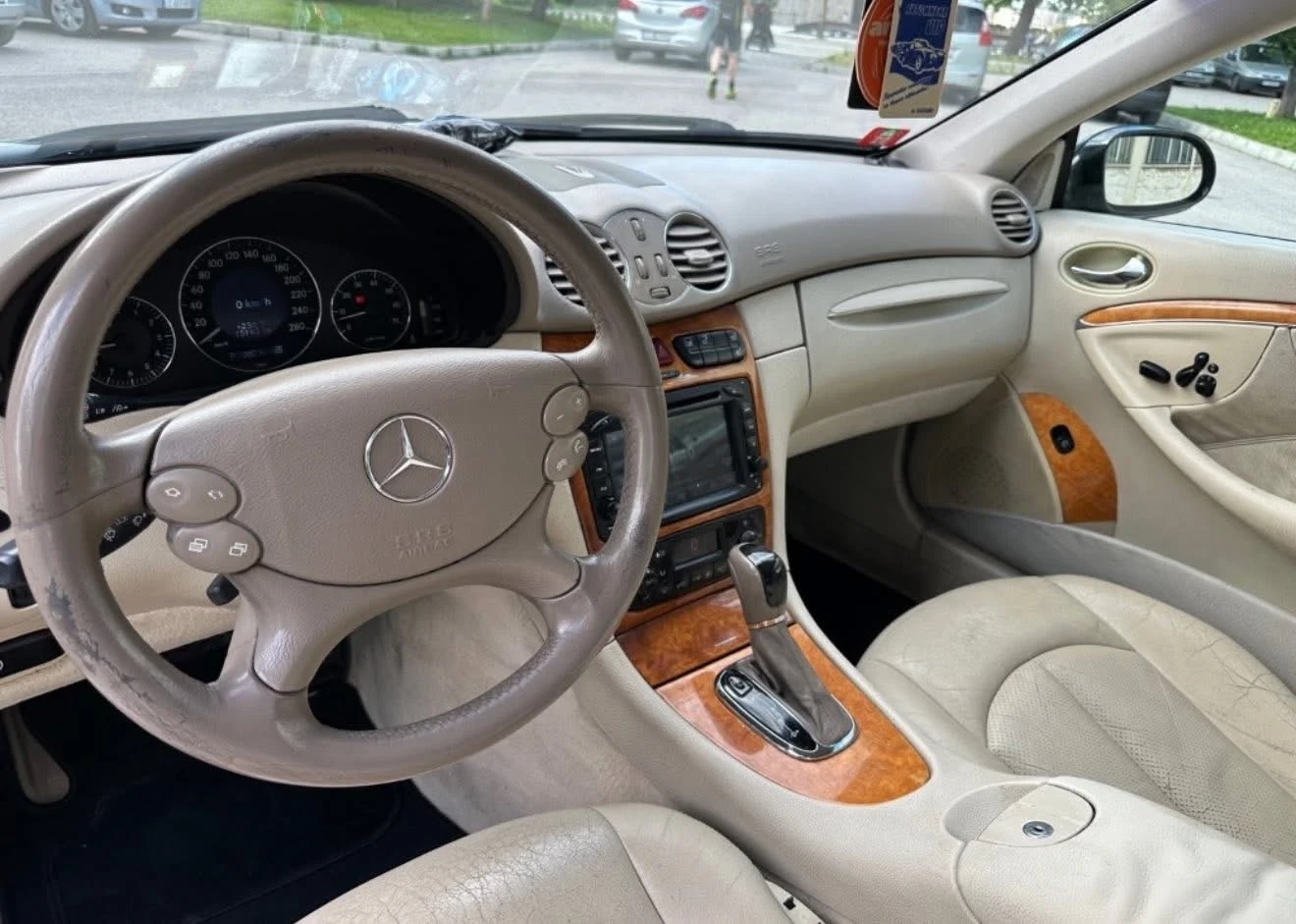 Mercedes-Benz CLK 500 - изображение 5