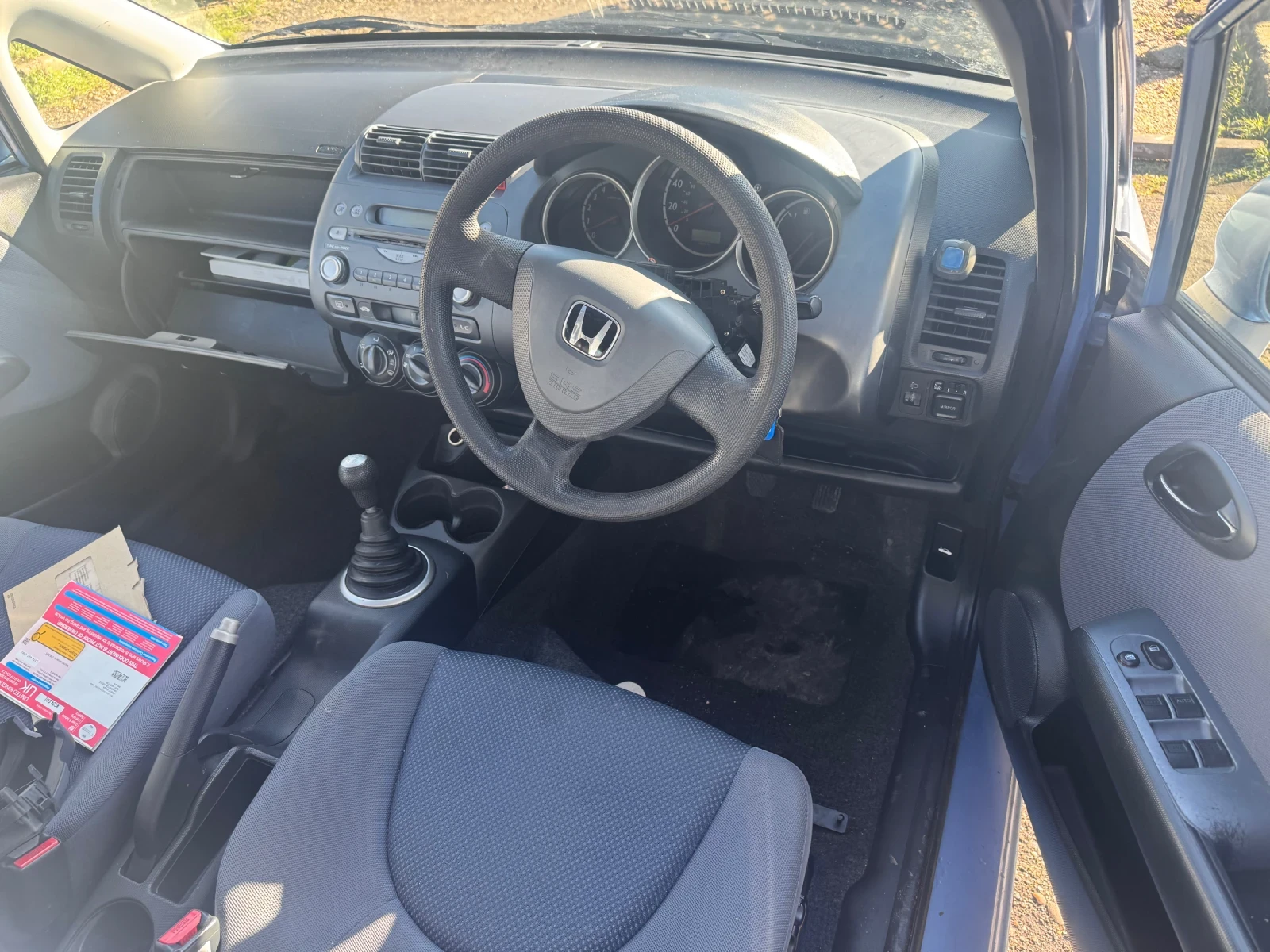 Honda Jazz 1.3i 83кс. - изображение 6