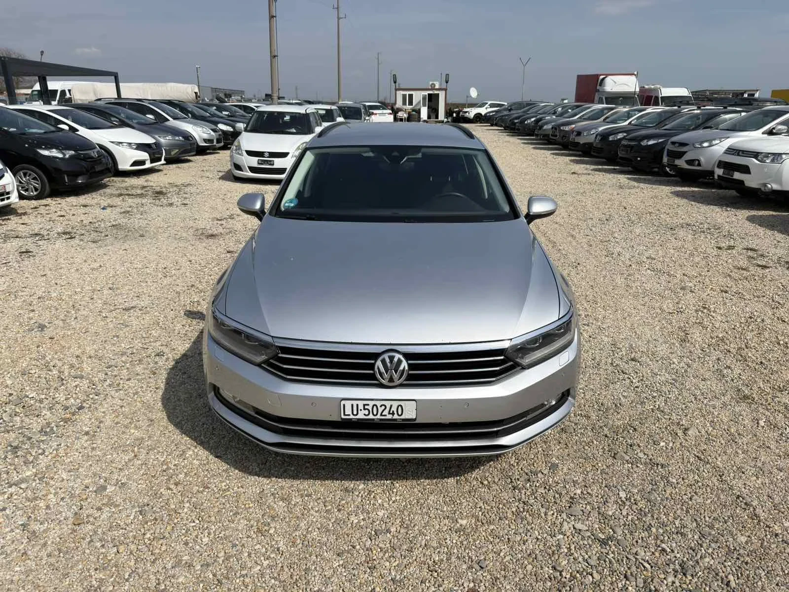 VW Passat 2.0 TDI FACE, снимка 3 - Автомобили и джипове - 53716367