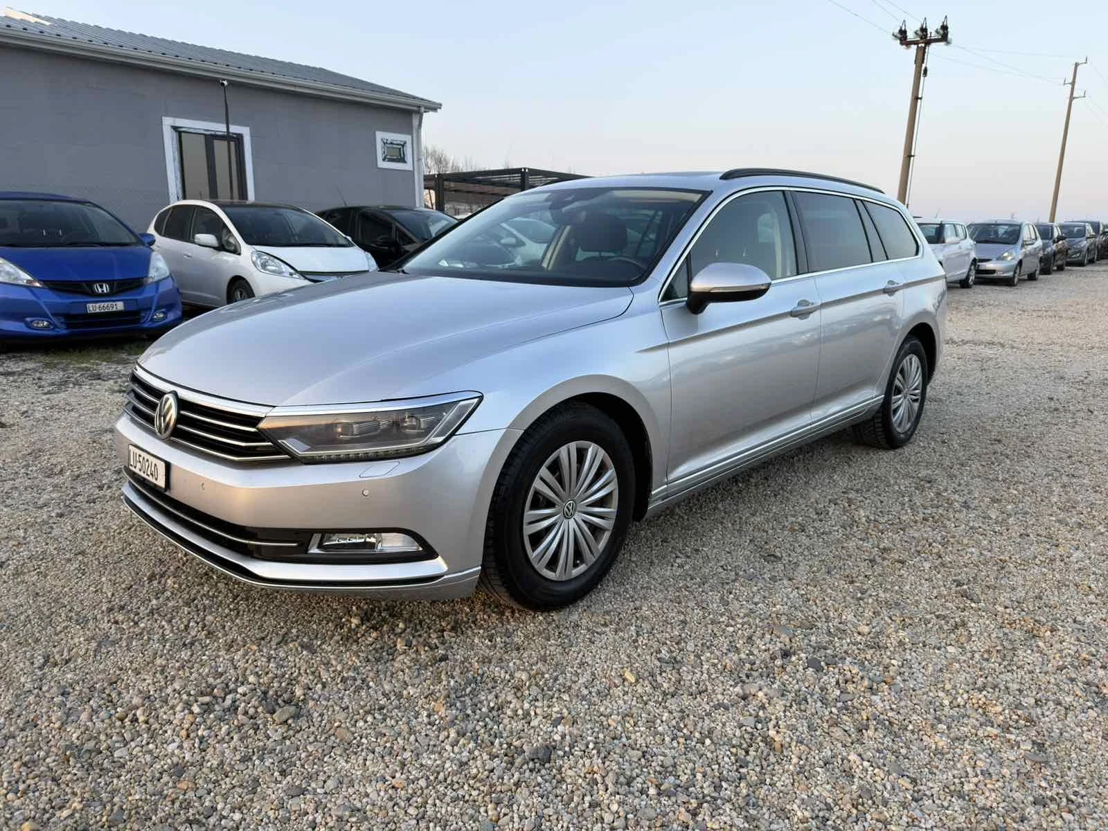 VW Passat 2.0 TDI FACE, снимка 2 - Автомобили и джипове - 53716367