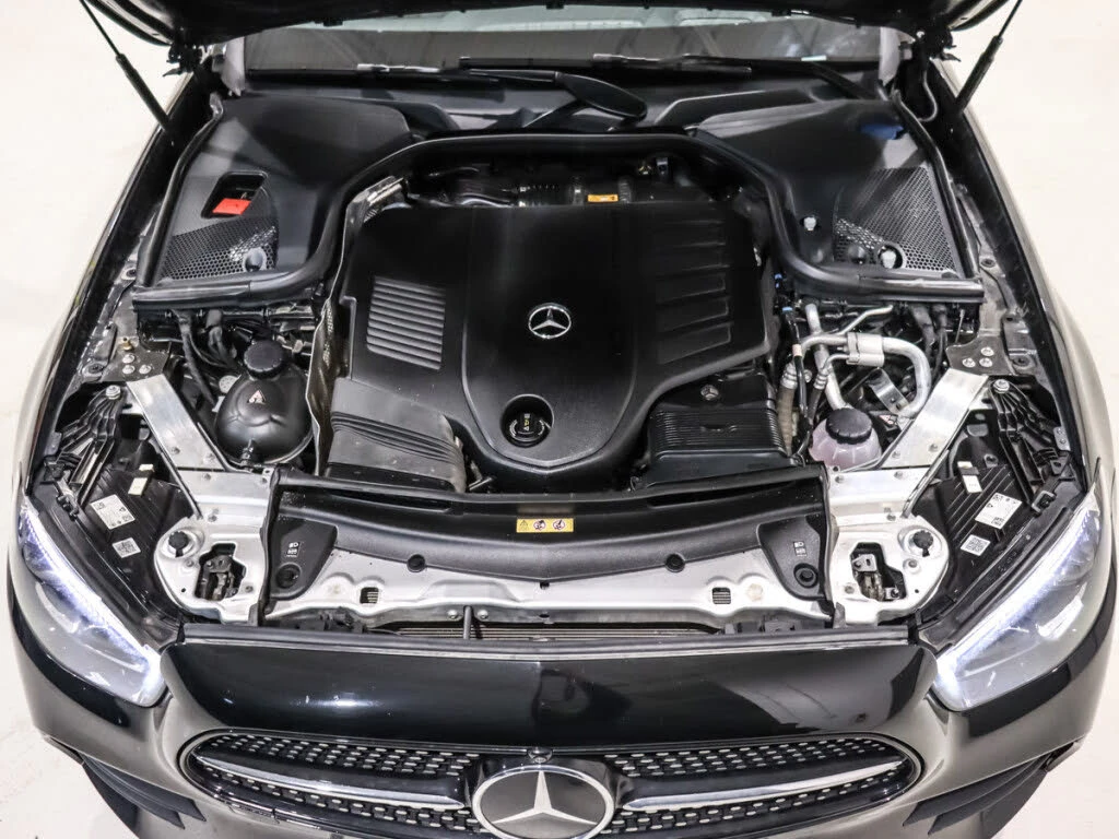 Mercedes-Benz E 450 4MATIC* BURMESTER* 360* DISTRONIC* PANO, снимка 14 - Автомобили и джипове - 53814751