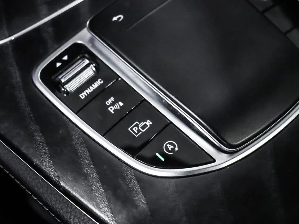 Mercedes-Benz E 450 4MATIC* BURMESTER* 360* DISTRONIC* PANO, снимка 10 - Автомобили и джипове - 53814751