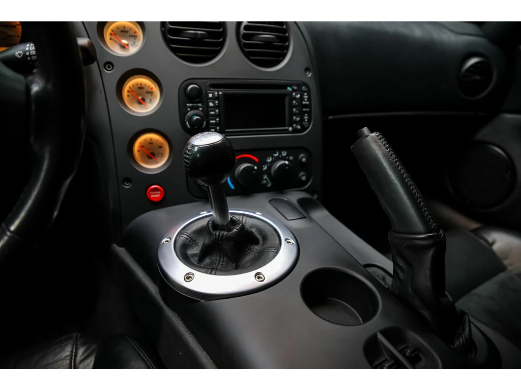 Dodge Viper SRT10 ACR COMPETITION| BREMBO| CARBON, снимка 13 - Автомобили и джипове - 53941216