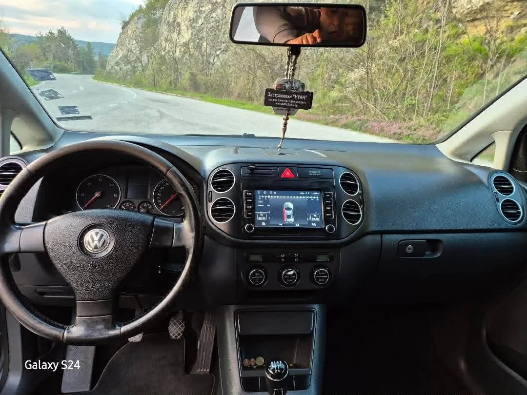 VW Golf Plus 1.9 tdi, снимка 13 - Автомобили и джипове - 54240308