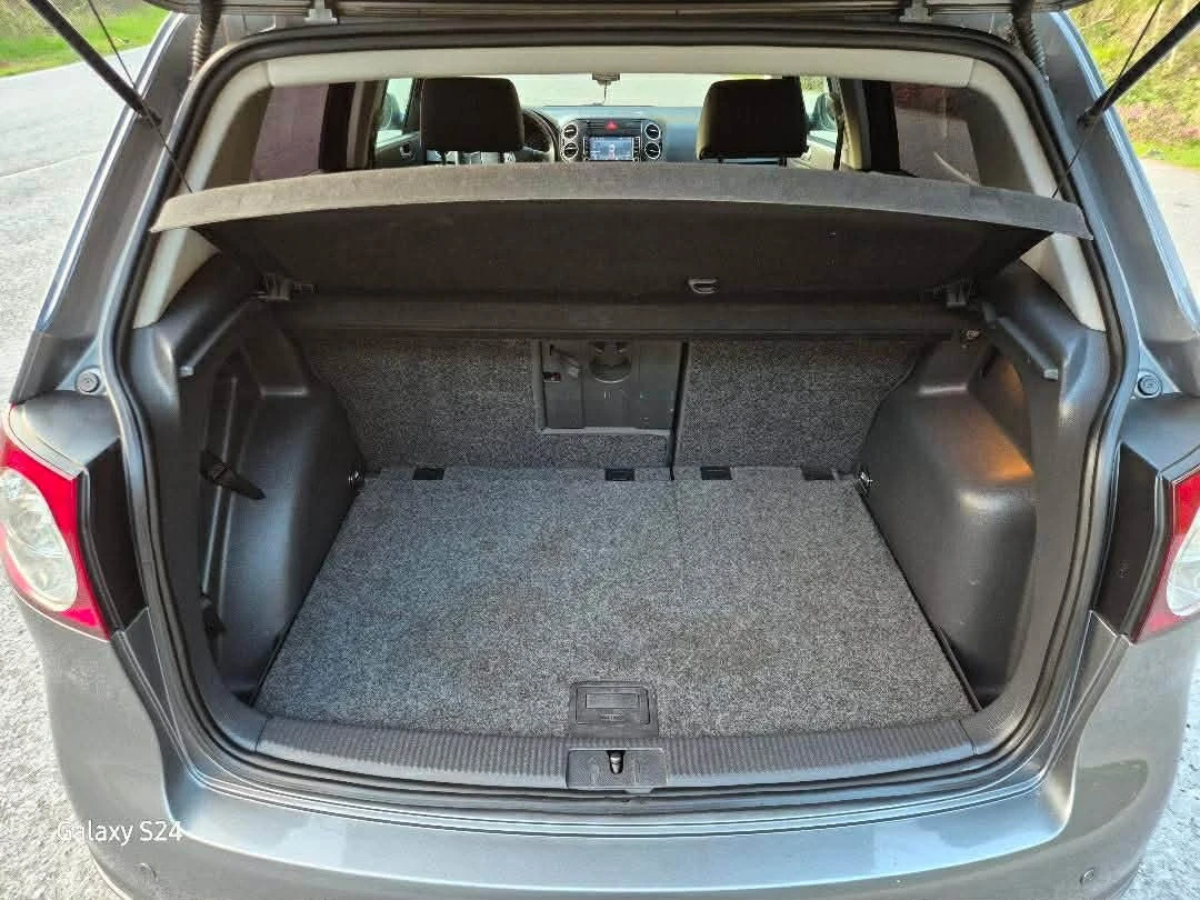 VW Golf Plus 1.9 tdi, снимка 4 - Автомобили и джипове - 54240308