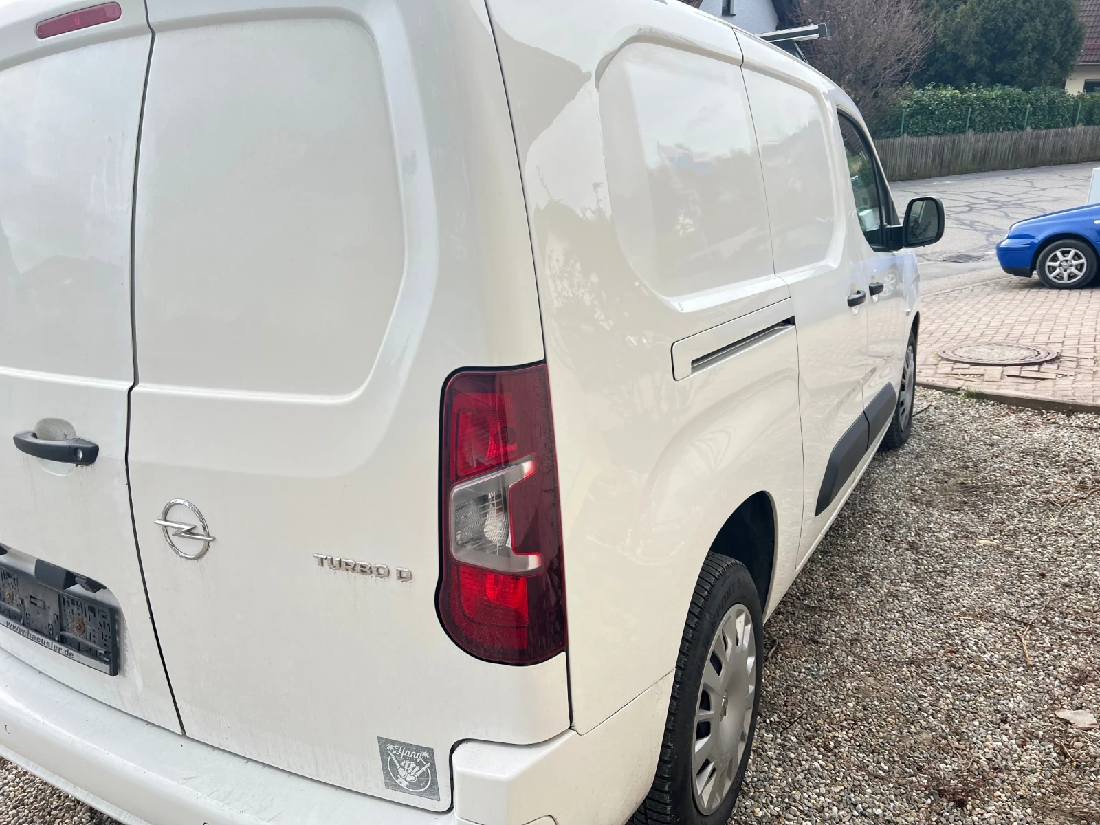 Opel Combo Opel Combo E Cargo 1.5 Diesel Maxi, снимка 4 - Автомобили и джипове - 54470465